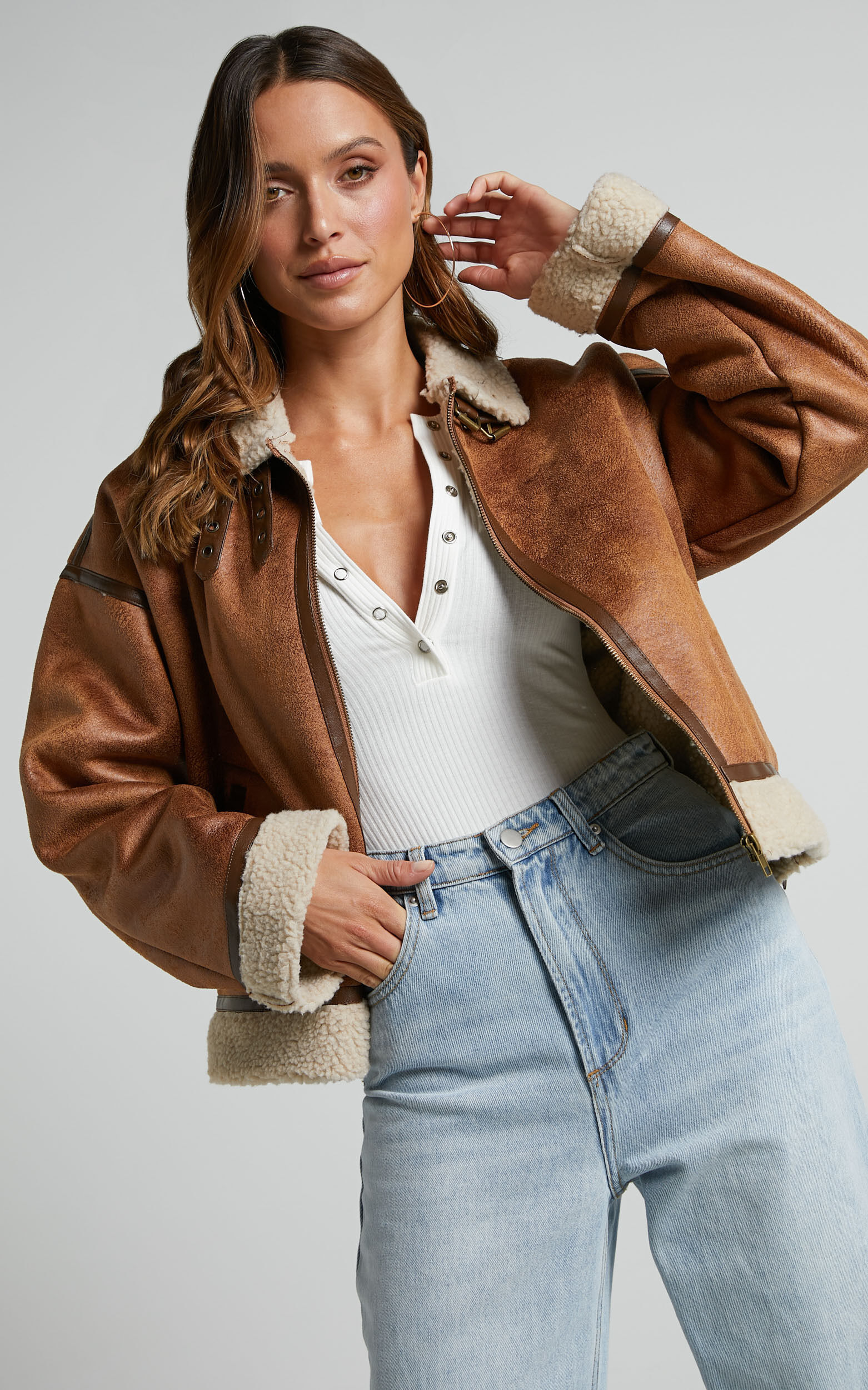 Faux fur sales tan jacket