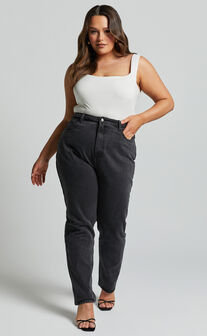 Billie Jeans - High Waisted Recycled Cotton Mom Denim Jeans in Washed Black