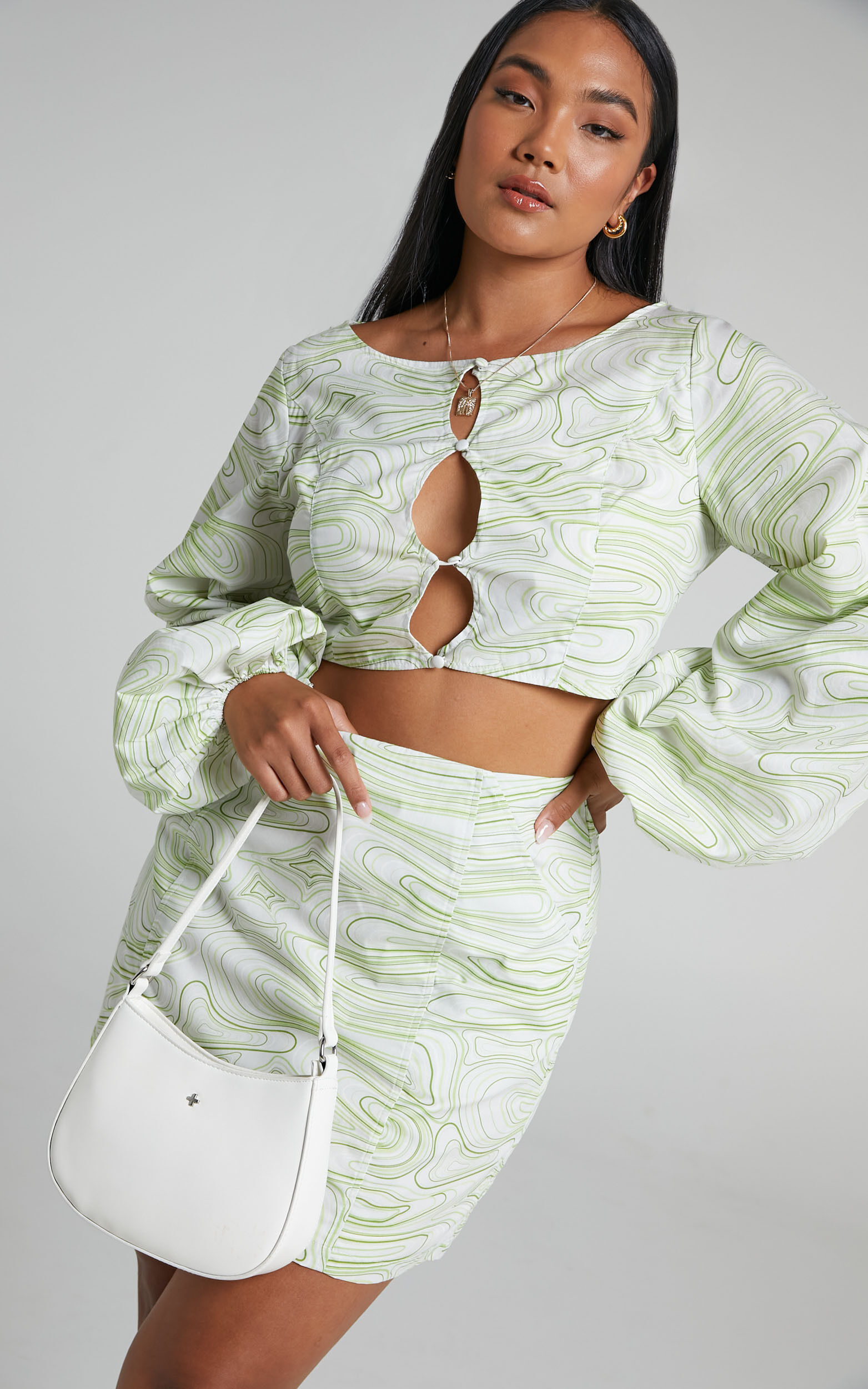 Charlie Holiday - Pricilla Top in Abstract Wave - L, GRN1
