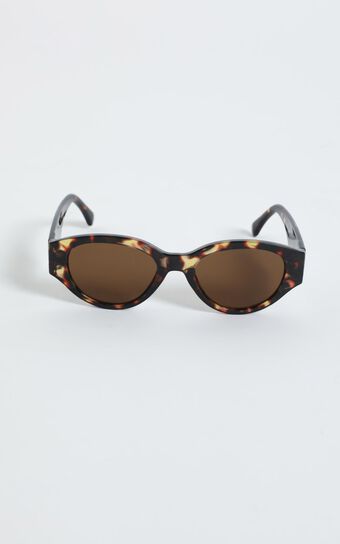 Reality Eyewear - Strict Machine Sunglasses in Turtle