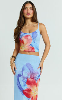 Lilly Top - Scoop Neck Cami Top in Electric Orchid