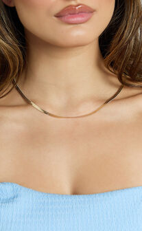 Remy Necklace - Snake Chain Necklace in Gold