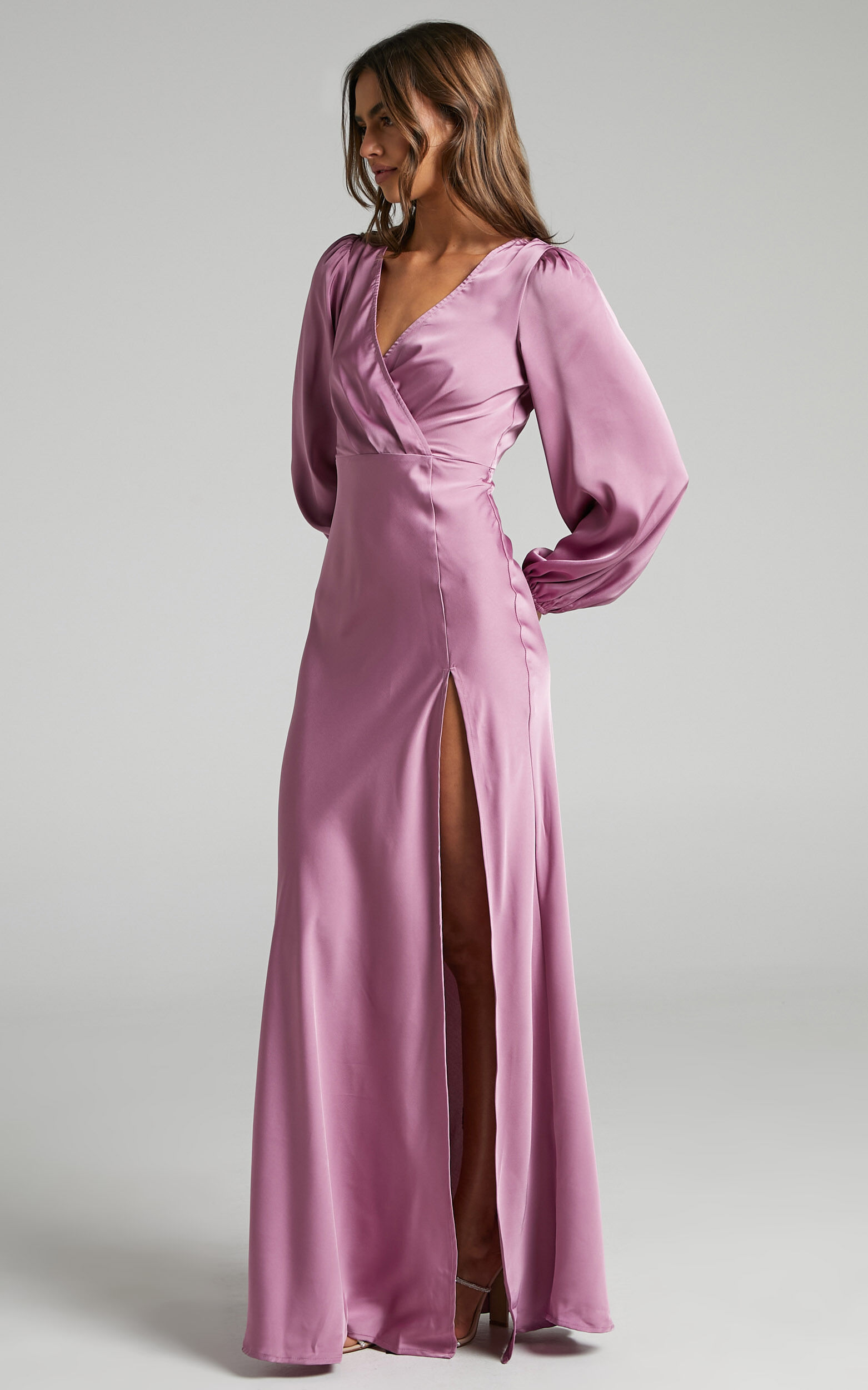 Wellah Maxi Dress - Balloon Sleeve Thigh Split V Neck Satin Dress in Orchid