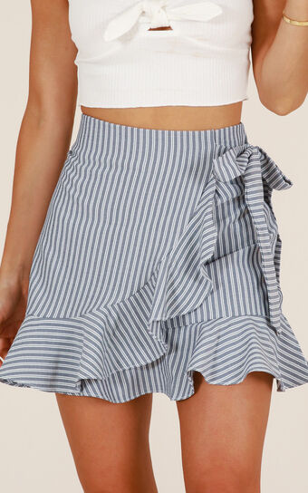 Come Closer Skirt In Grey Stripe