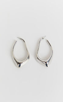Diana Earrings in Silver