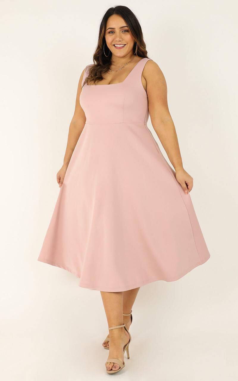 Blush pink dress size 20 deals