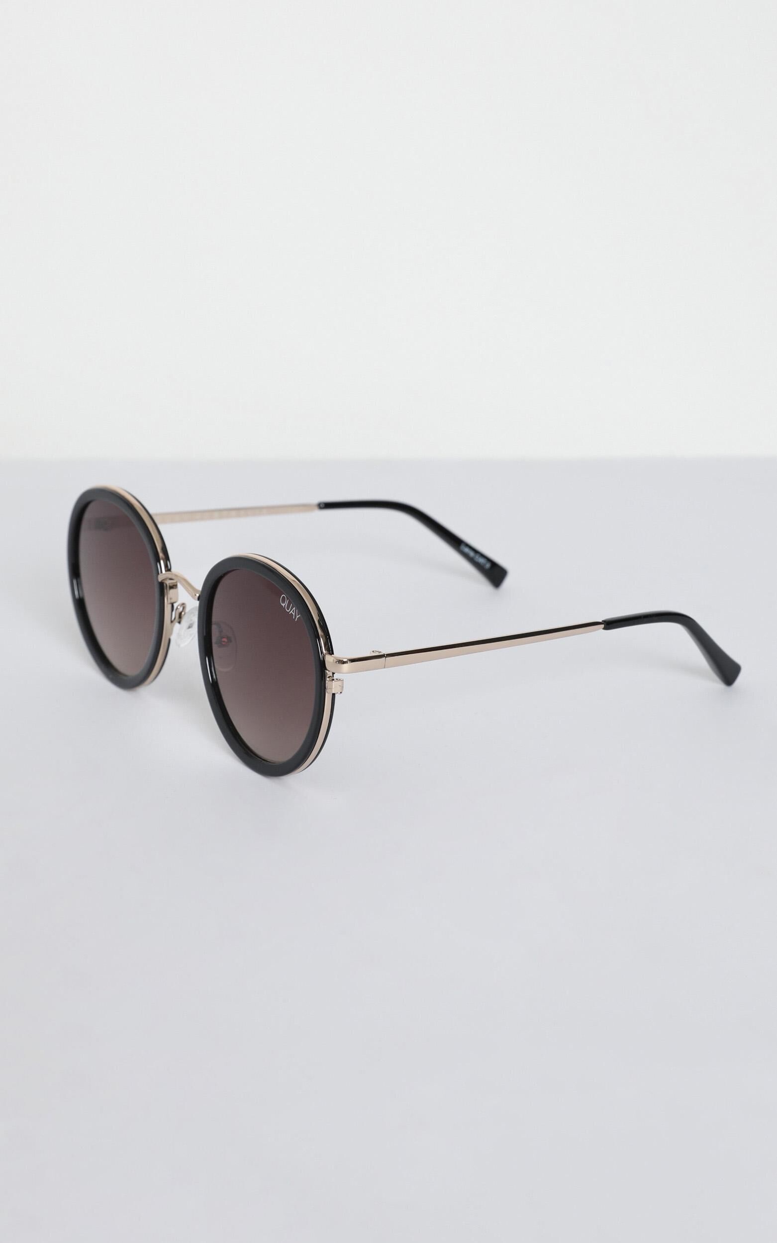 Quay Firefly Sunglasses In Black And Brown Lens Showpo