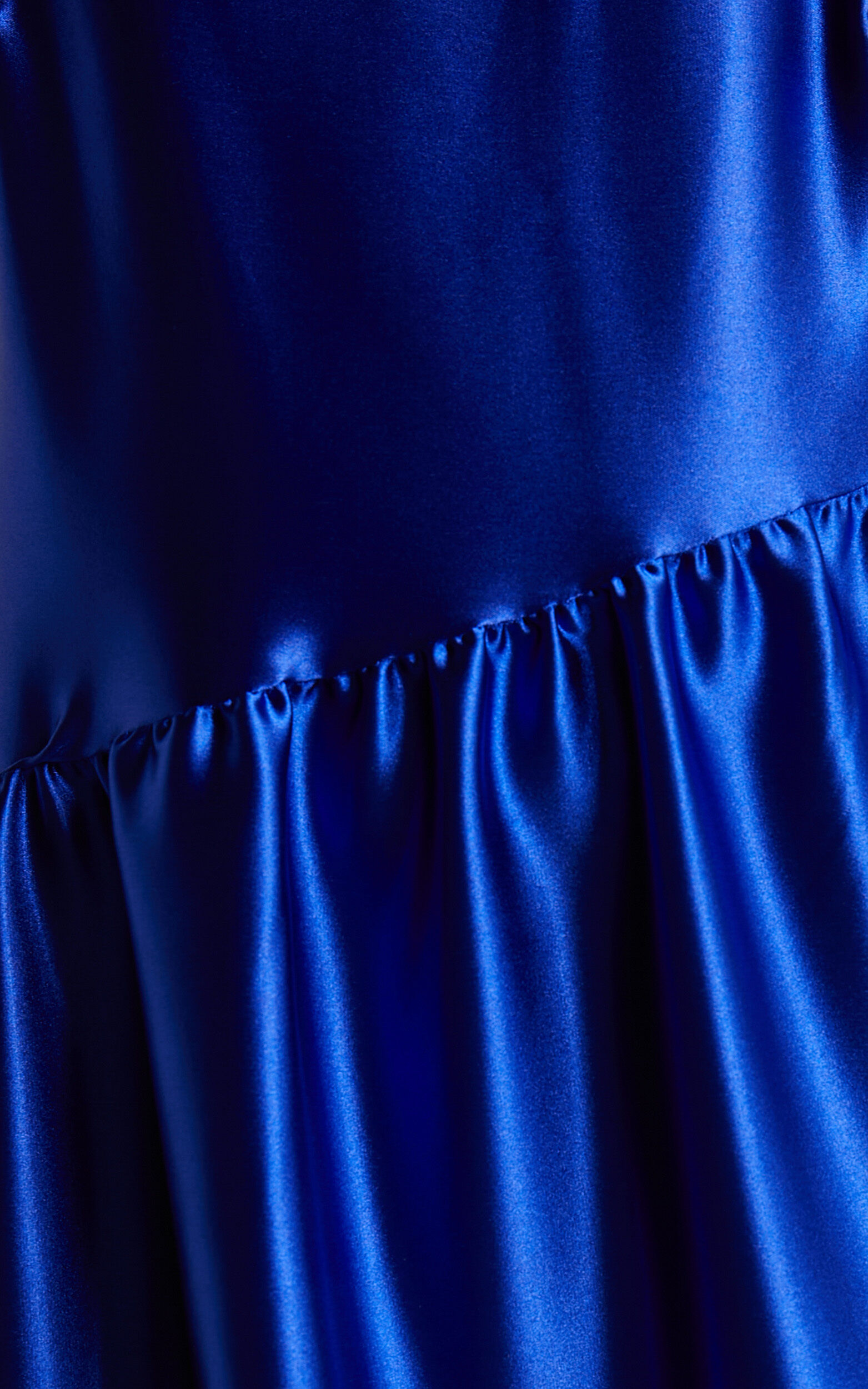 Kamari satin maxi online