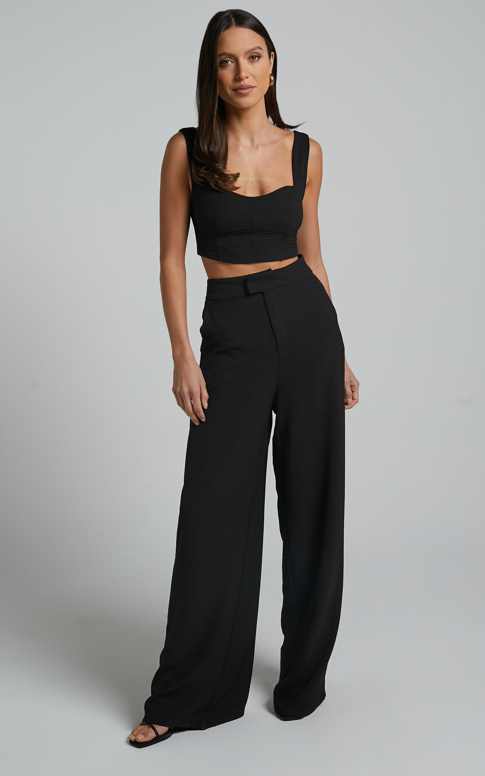Loiuesa Two Piece Set Crop Top and Wide Leg Pants in Black