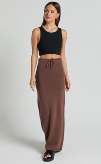 Dasuri Knit Maxi Skirt - Drawstring Skirt in Chocolate