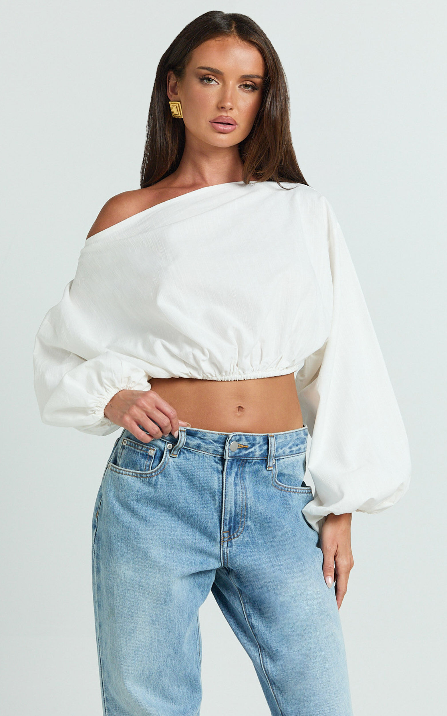 Alesia Top - Asymmetrical Boat Neck Elastic Hem Crop Top in White - 06, WHT1