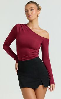 Clarence Top - Long Sleeve Off Shoulder Gathered Top in Burgundy