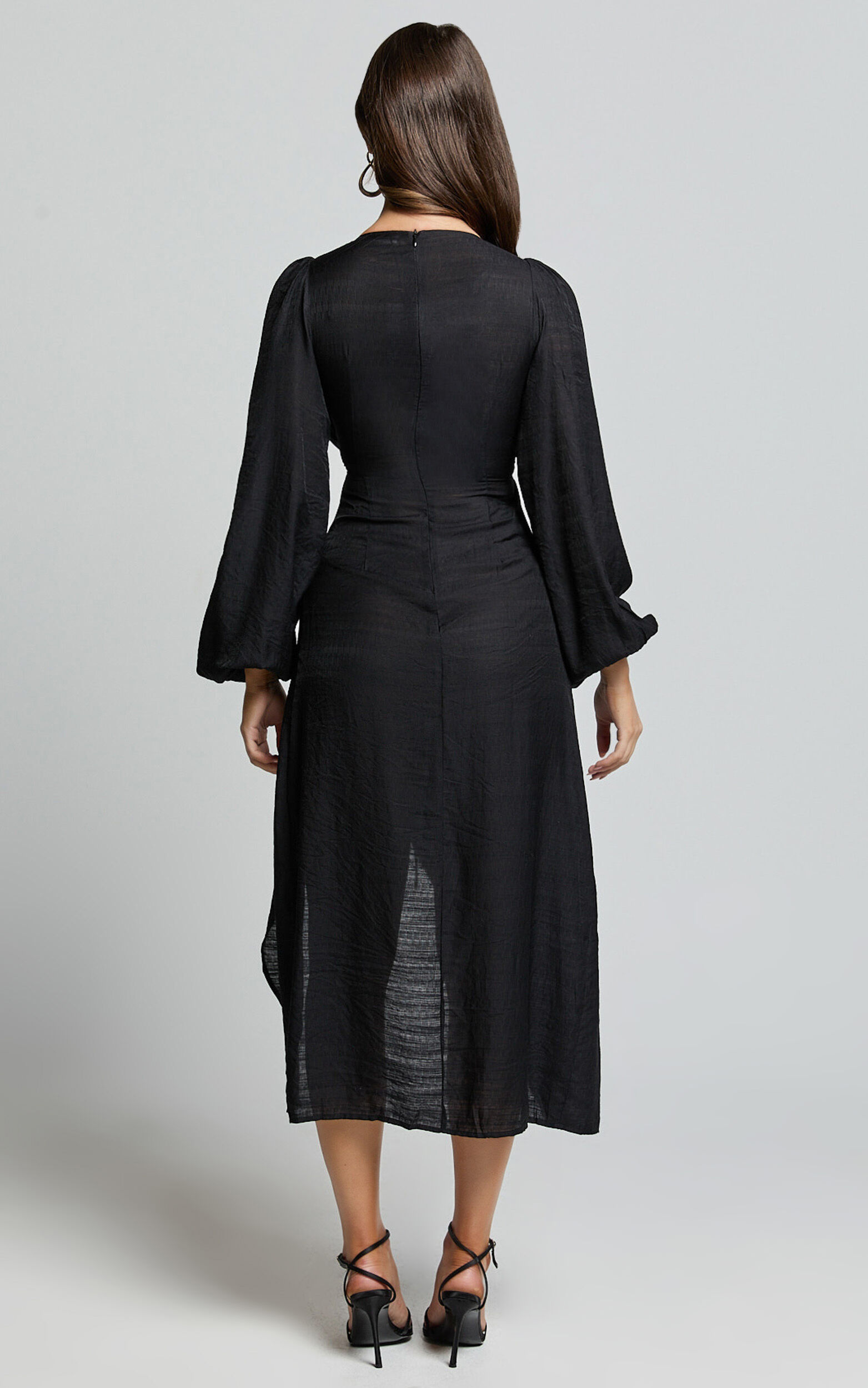 Demieh Midi Dress - Front Cut Out Long Sleeve Dress in Black | Showpo USA