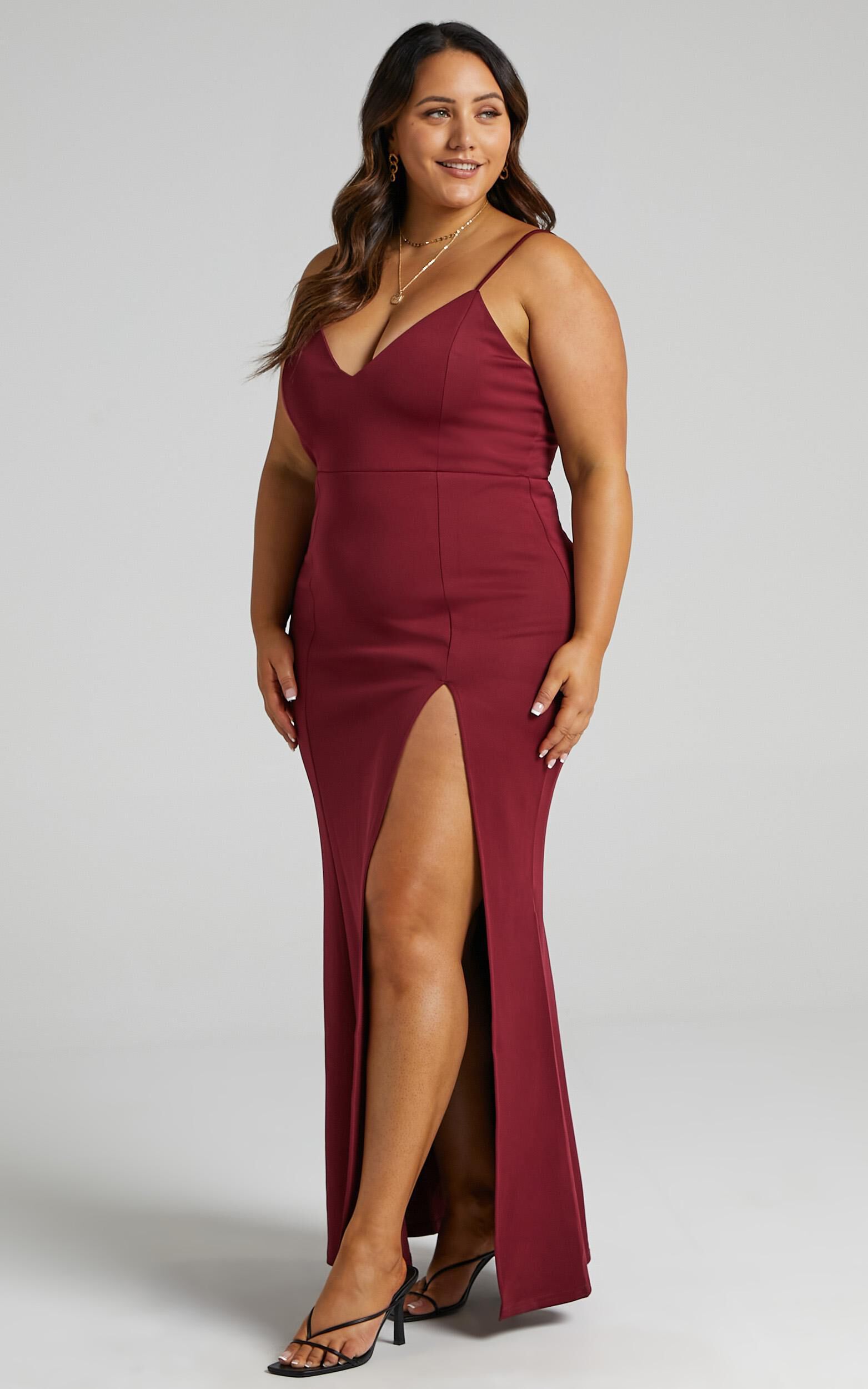 Dare to dream sales maxi dress in wine