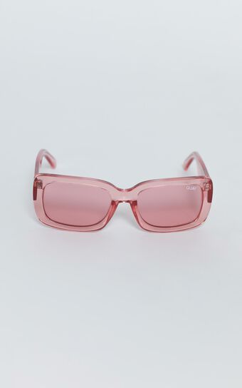Quay - Yada Yada Sunglasses in Coral / Coral