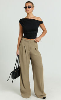 Harlee Pants - Mid Waist Pleated Wide Leg Pants in Olive