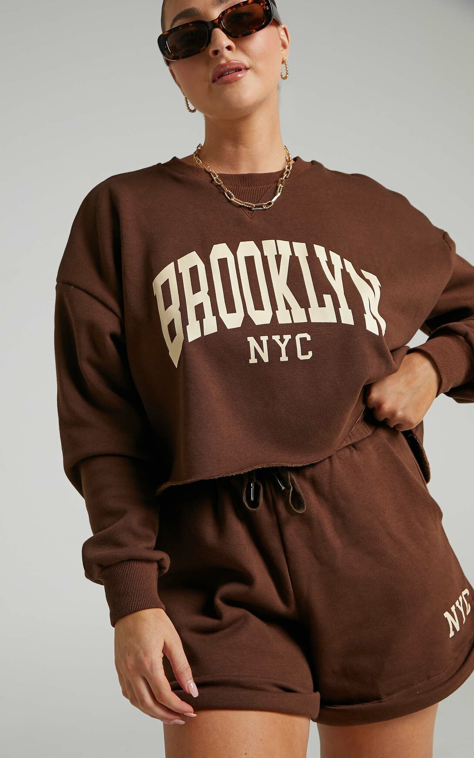 Brooklyn Hoodie Sweatsuit - Small / Chocolate