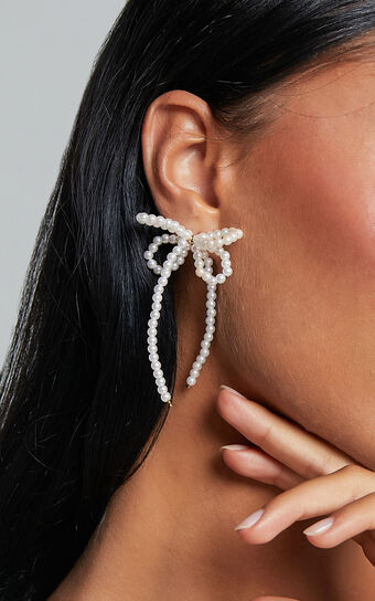 Jenny Earrings - Ribbon Pearl Statement Earrings in White
