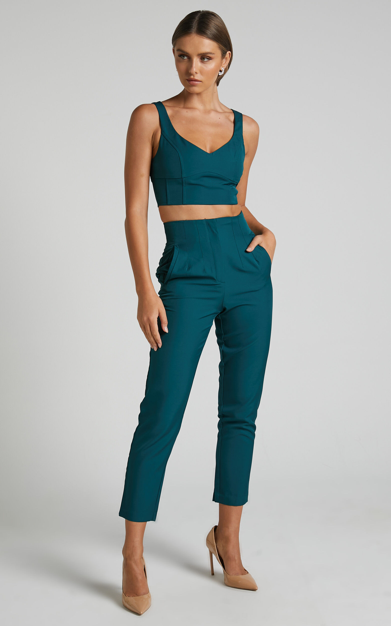 Armanda Two Piece Set - Crop Top and High Waisted Straight Leg Pants Set in Deep Green - 04, GRN1