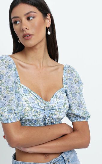 Loane Top in Blue Floral