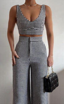 Adelaide Two Piece Set - Crop Top and Pants Set in Houndstooth