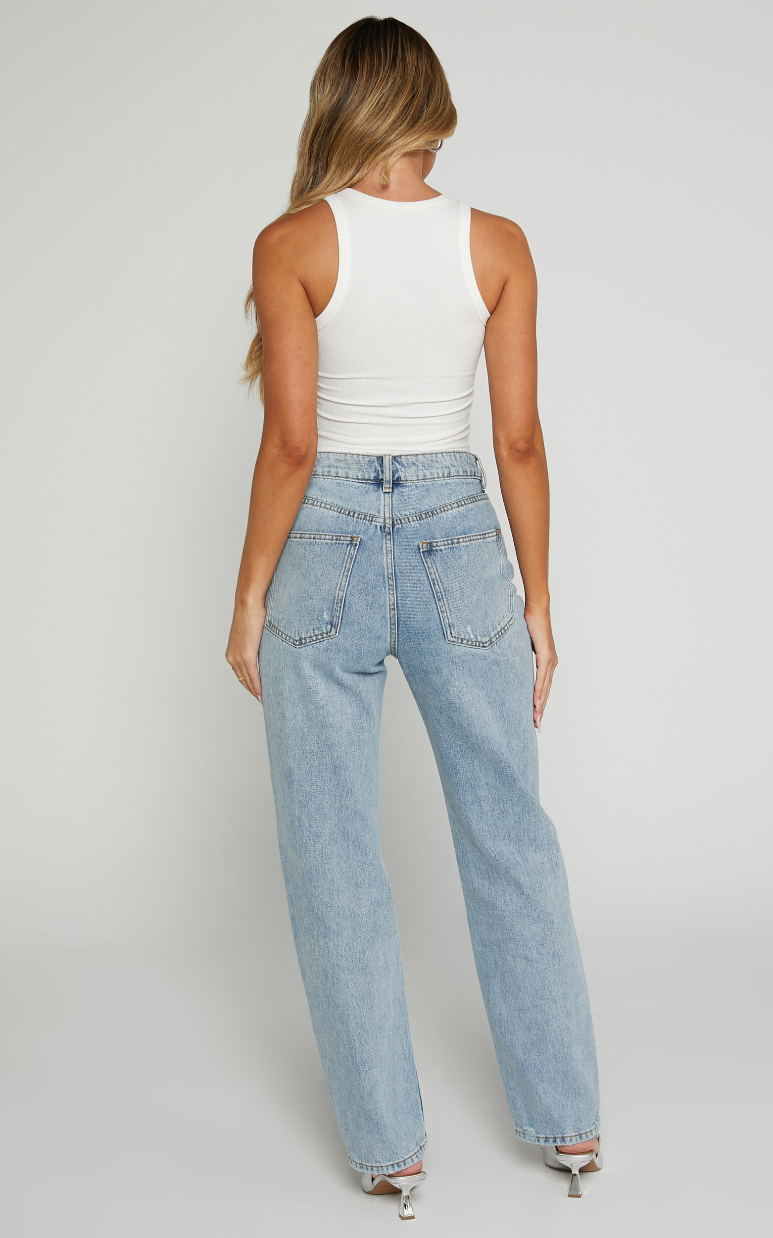 Matthew Jeans Mid Rise Straight Leg Denim Jeans in Light Blue