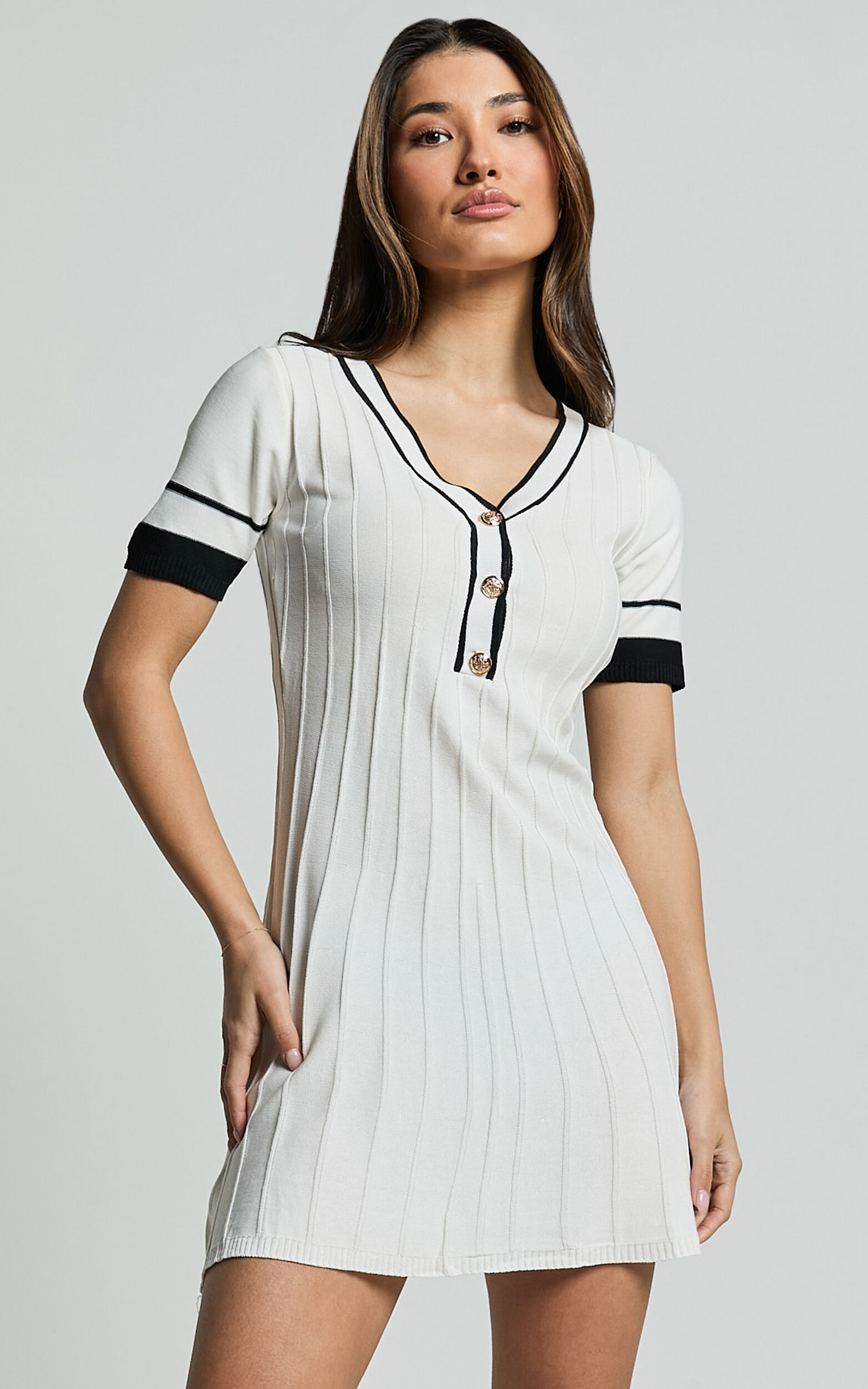 Cassandra Mini Dress - Knit Contrast Mini Dress in Ivory/Black - M/L, WHT1
