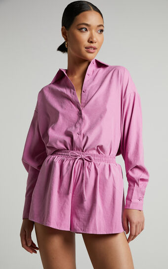 Niobe Shirt - Relaxed Button Up Long Sleeve Shirt in Pink