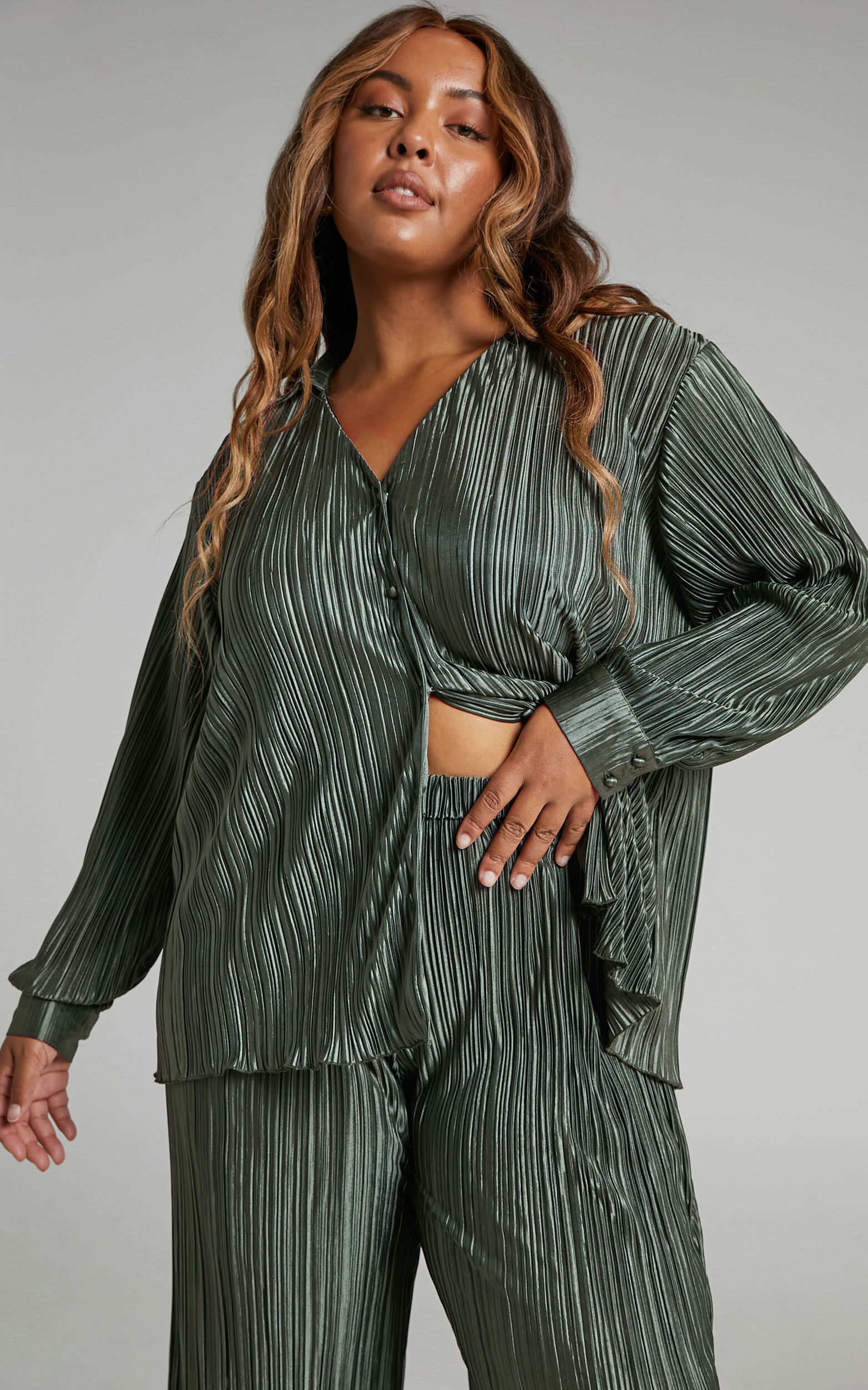 Showpo curve top