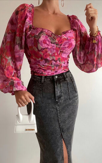 Clabelle Top - Long Sleeve Ruched Sweetheart Top in Violet Blur Floral