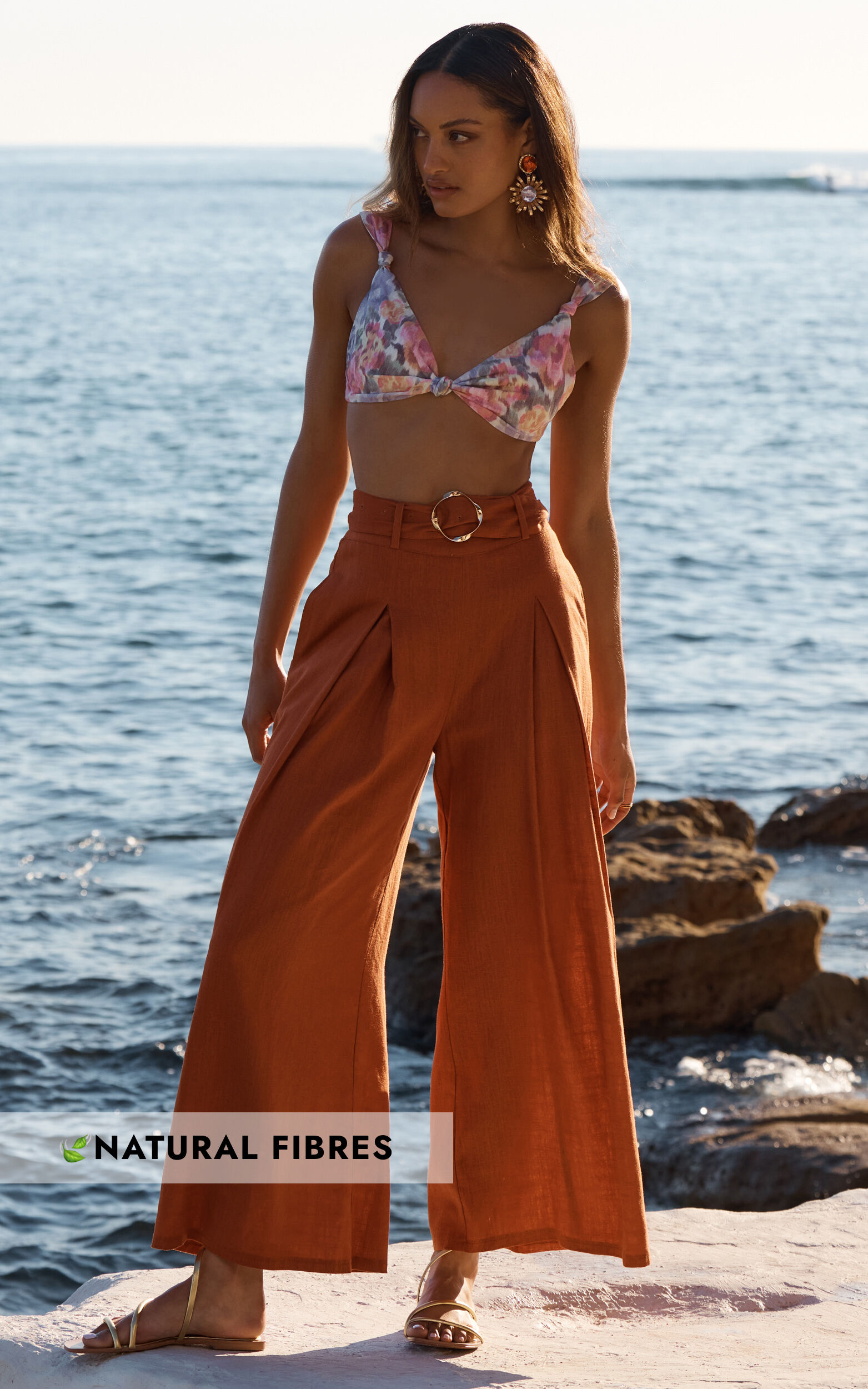 Amalie The Label - Lorete Linen Blend High Rise Wide Leg Pants in Valencia  Floral