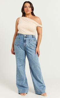 Vancouver Jeans - High Waist Straight Leg Patch Pocket Denim Jeans in Blue Wash