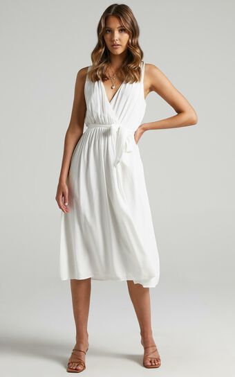 Arlais Dress in White