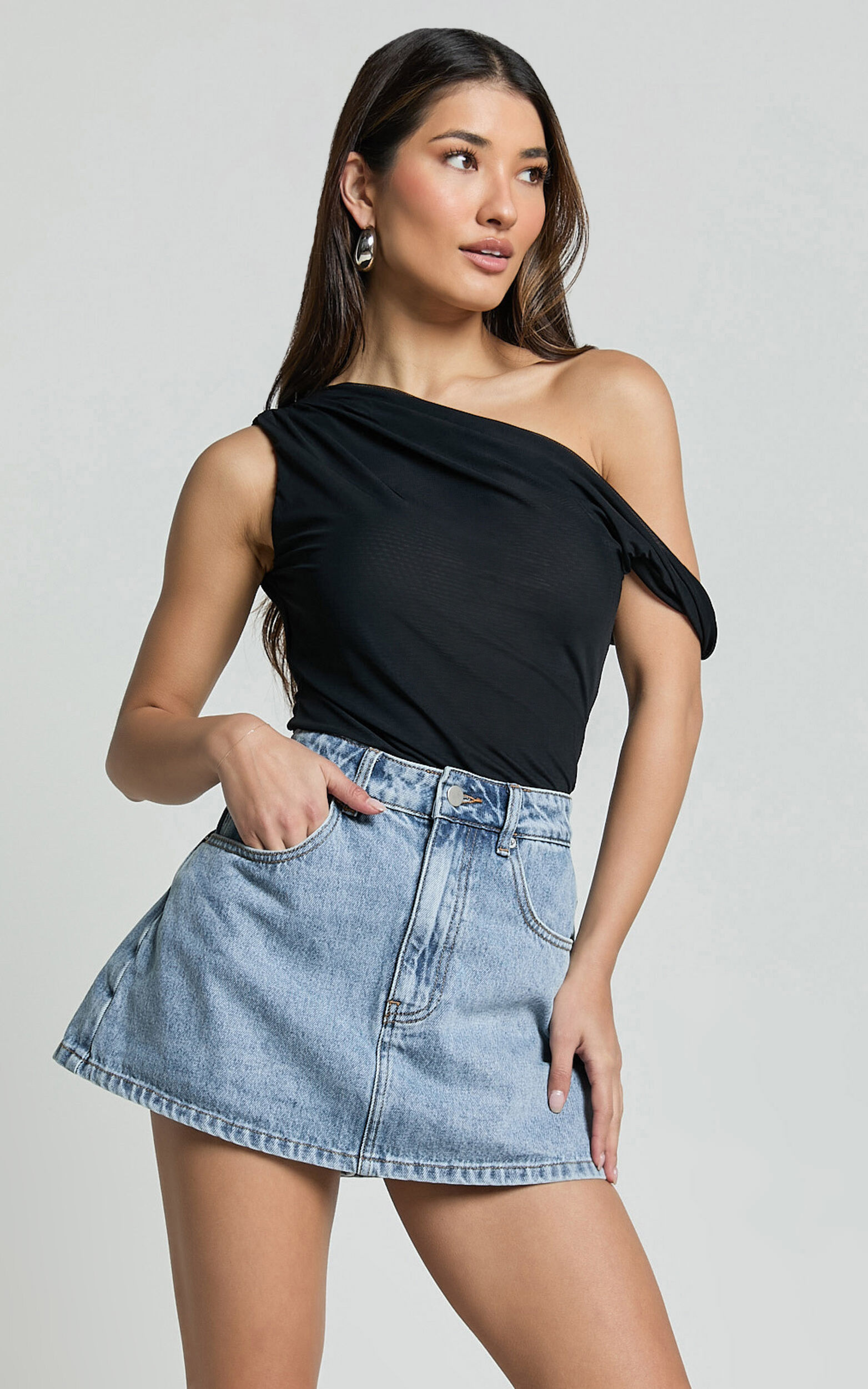 Calista Top - Off Shoulder Twist Asymmetrical Sleeve Top in Black - 06, BLK1