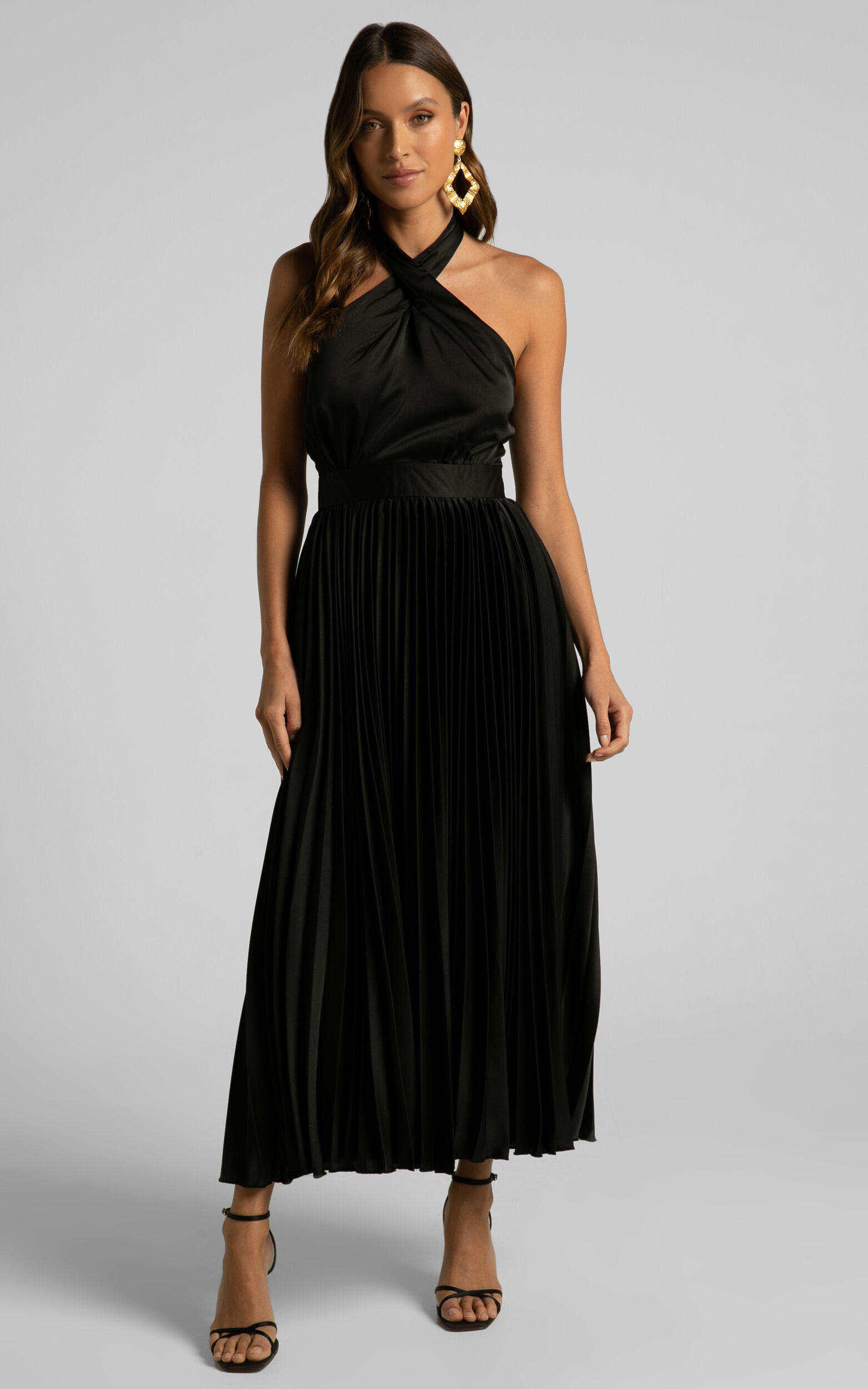 Black sales halter dress
