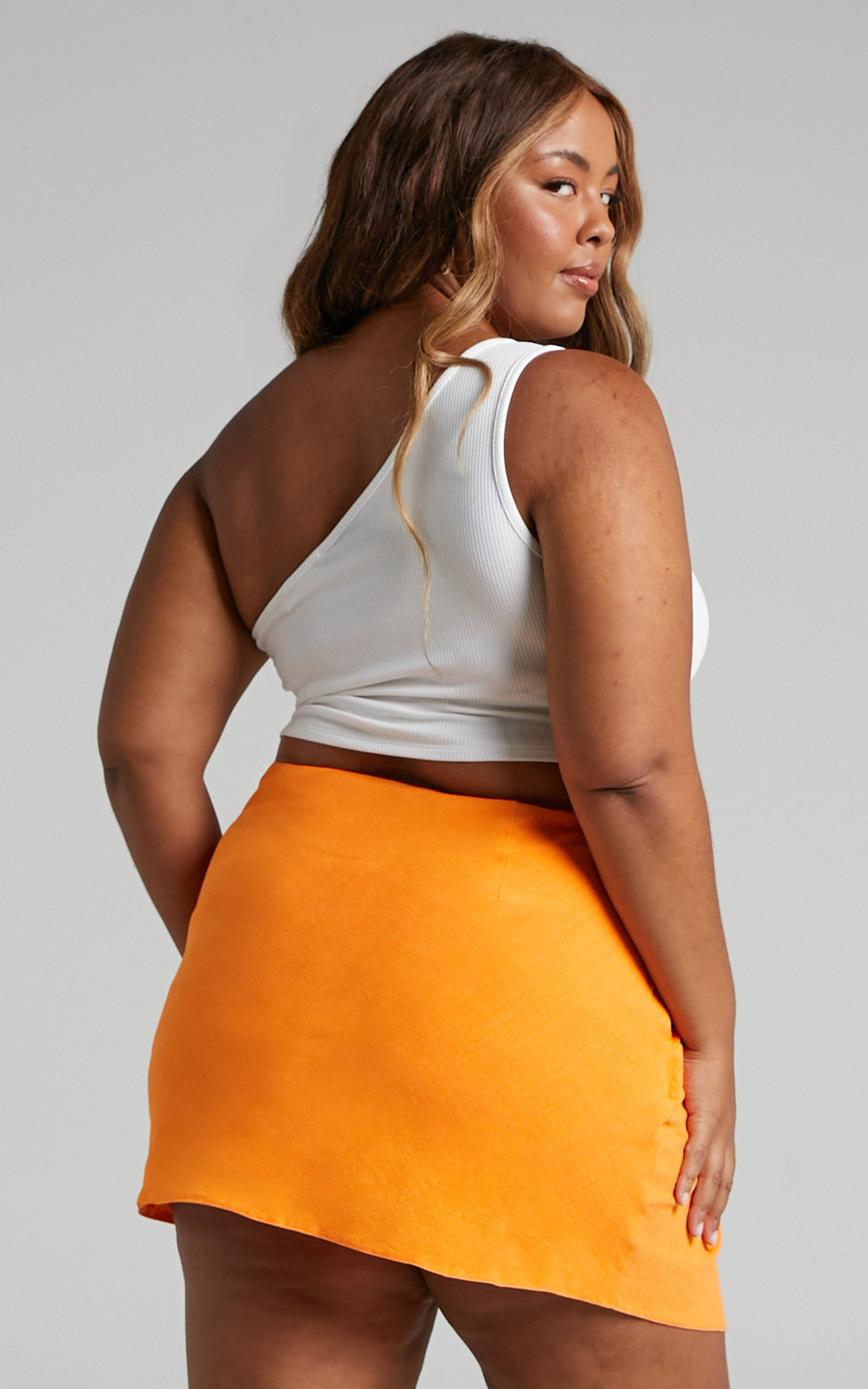 Kiandra Mini Skirt Linen Look Twist Front Skirt in Orange