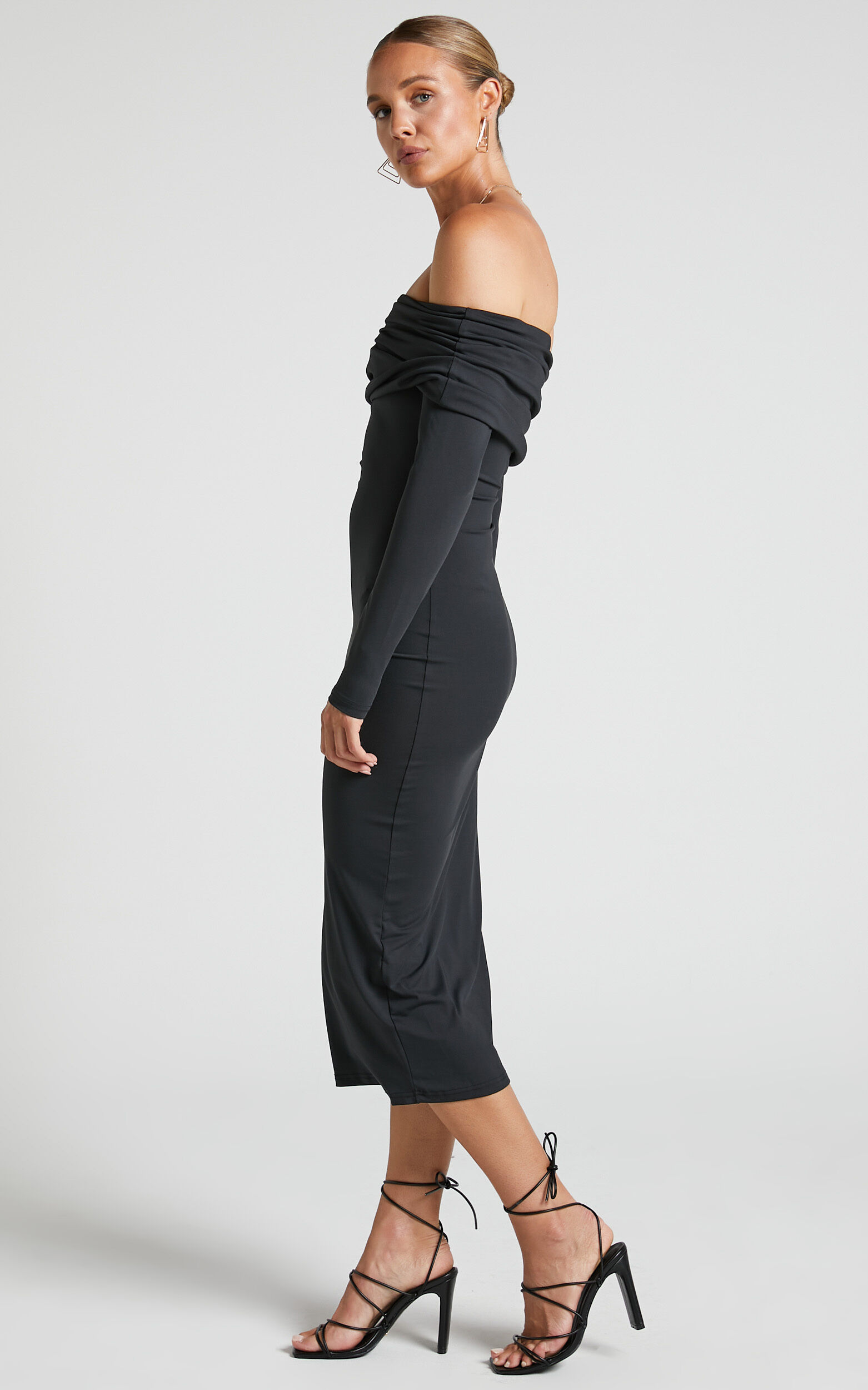 Black midi dress deals off the shoulder