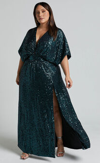 Miyah Maxi Dress - Sequin Plunge Short Sleeve Dress in Emerald