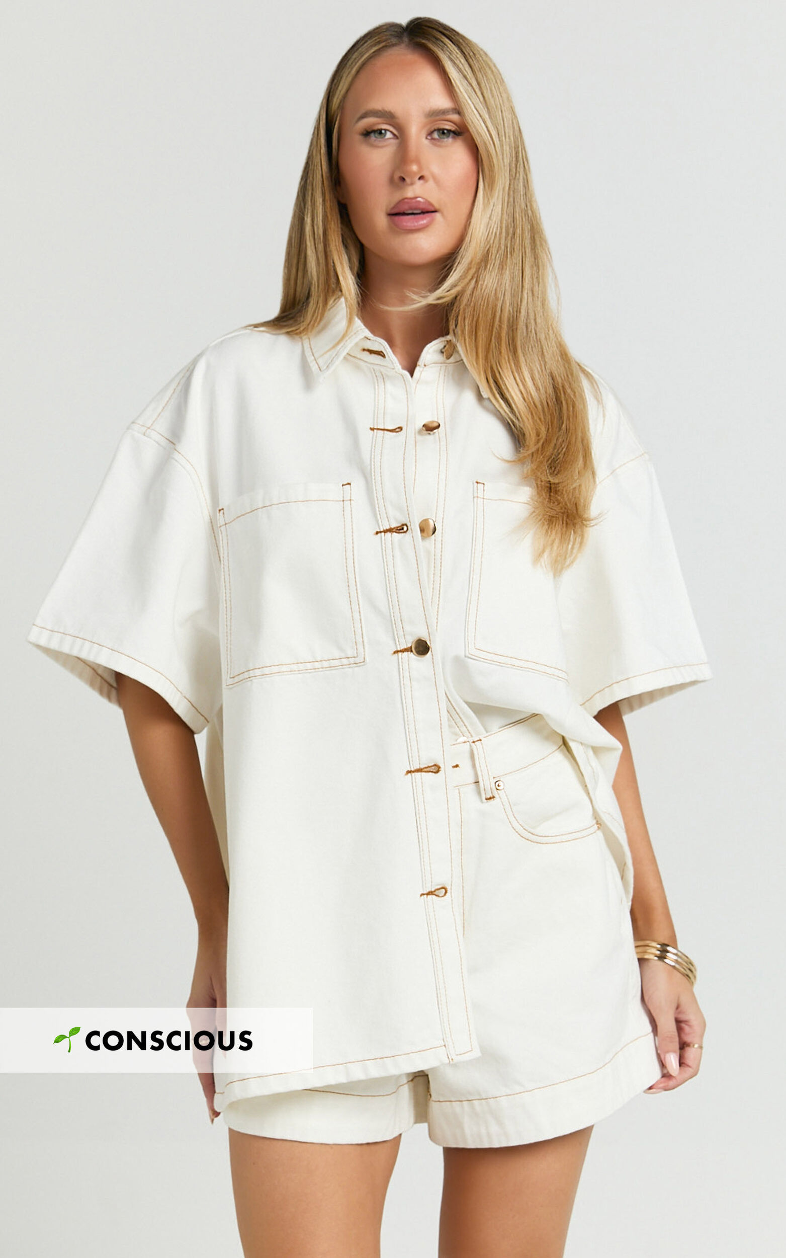 Rhianna Top - Oversized Recycled Denim Short Sleeve Shirt in Ecru with Contrast Tobacco Stitch - 06, CRE3