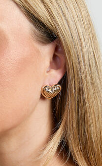 Laine Earrings - Heart Textured Stud Earrings in Gold