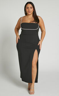 Magnolia Midi Dress - Scoop Neck Bodycon Dress in Black