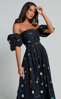 Brianna Maxi Dress - Off Shoulder Dress in Black Print