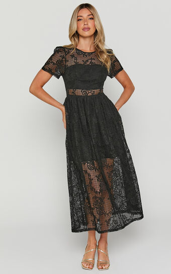 Leon Midi Dress - Short Sleeve Dress in Black