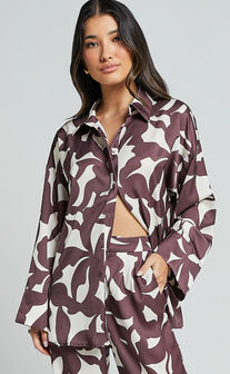 Janissa Shirt - Long Sleeve Satin Shirt in Brown Floral