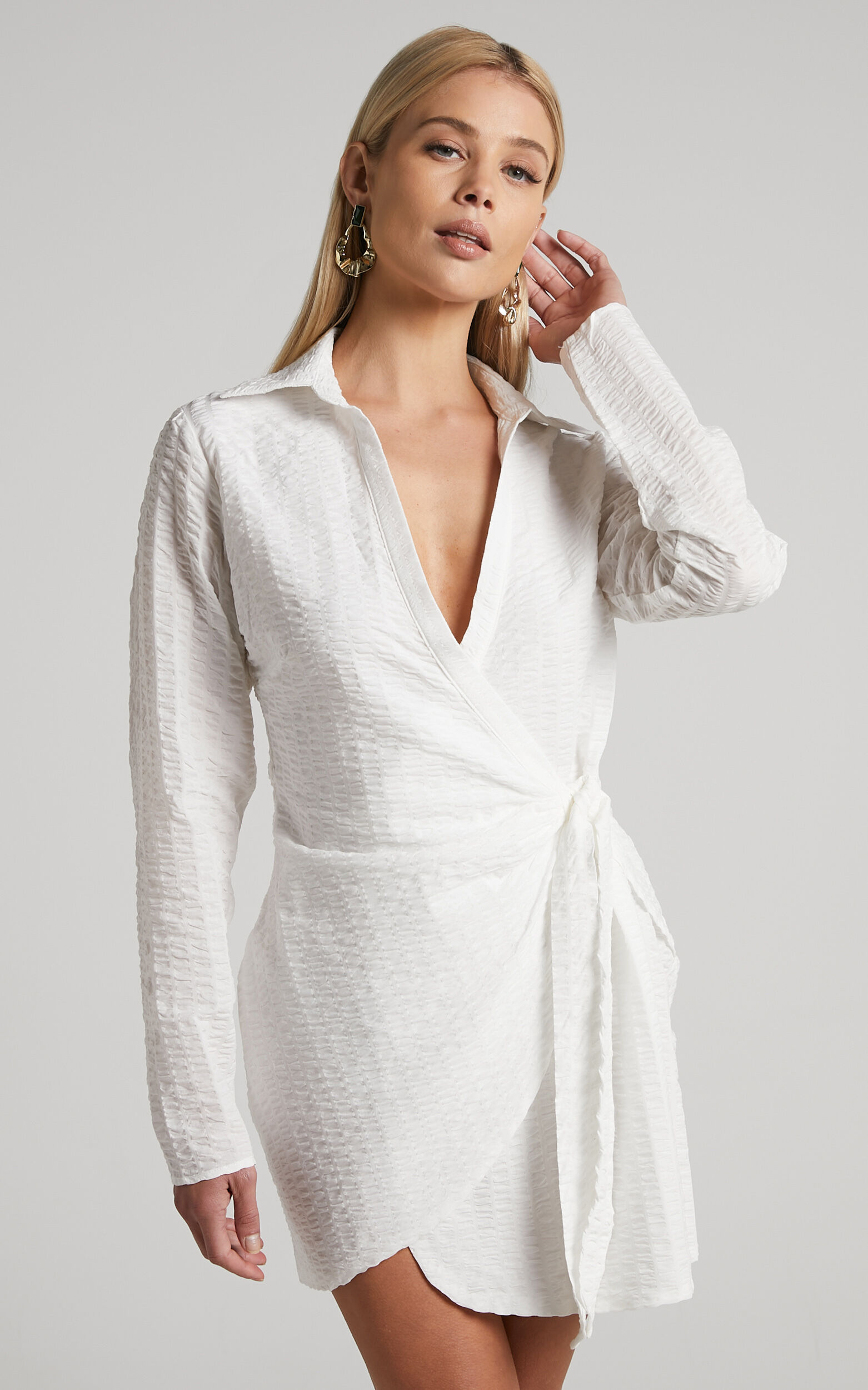 White long 2025 sleeve wrap dress