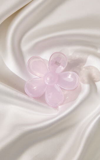 Pia Flower Hair Clip in Lilac