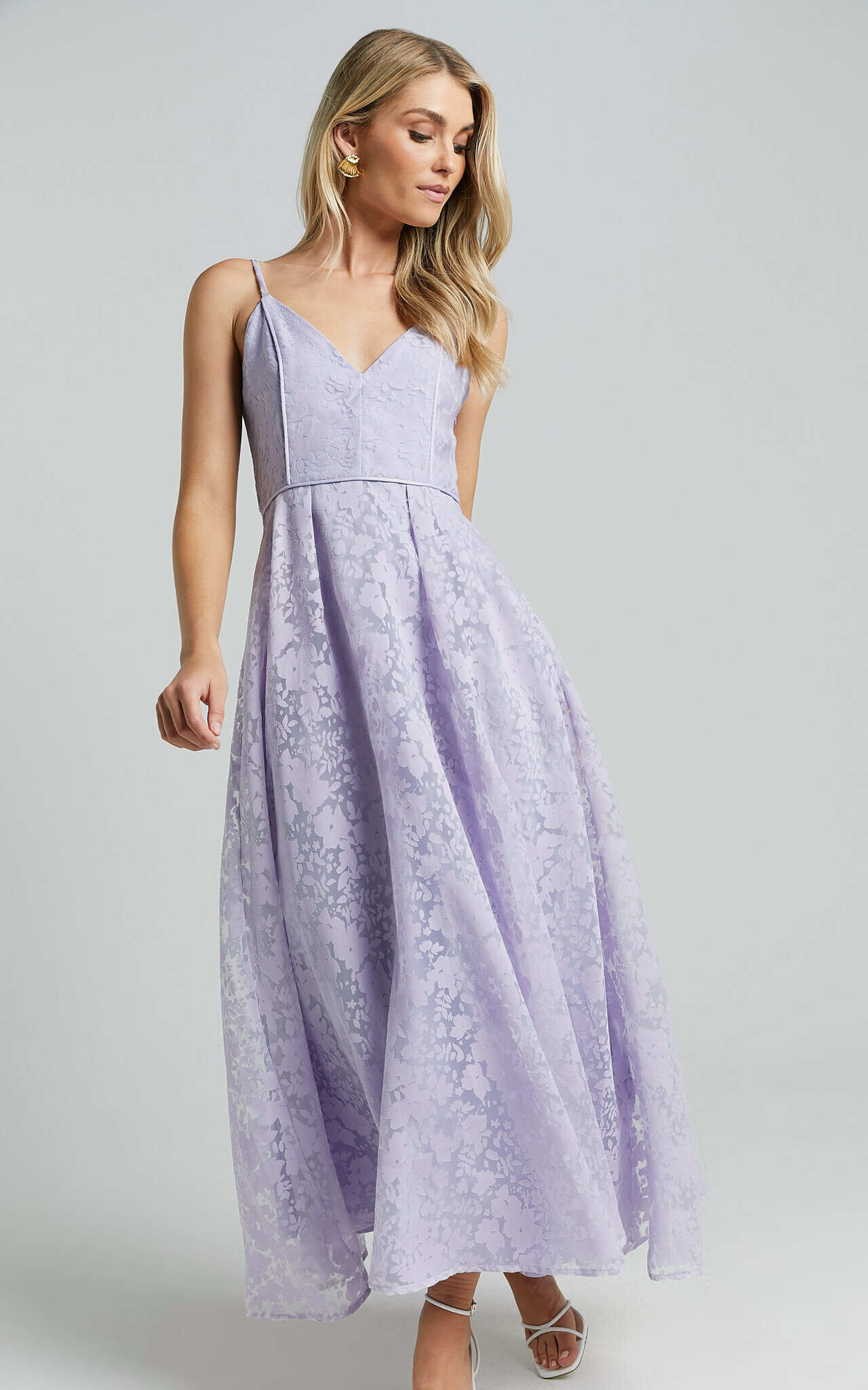 Light purple midi dress 2025
