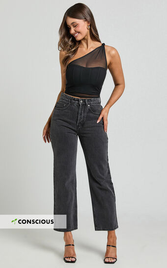 Wilkins Jeans - High Waisted Straight Leg Cropped Hem Jeans in Washed Black