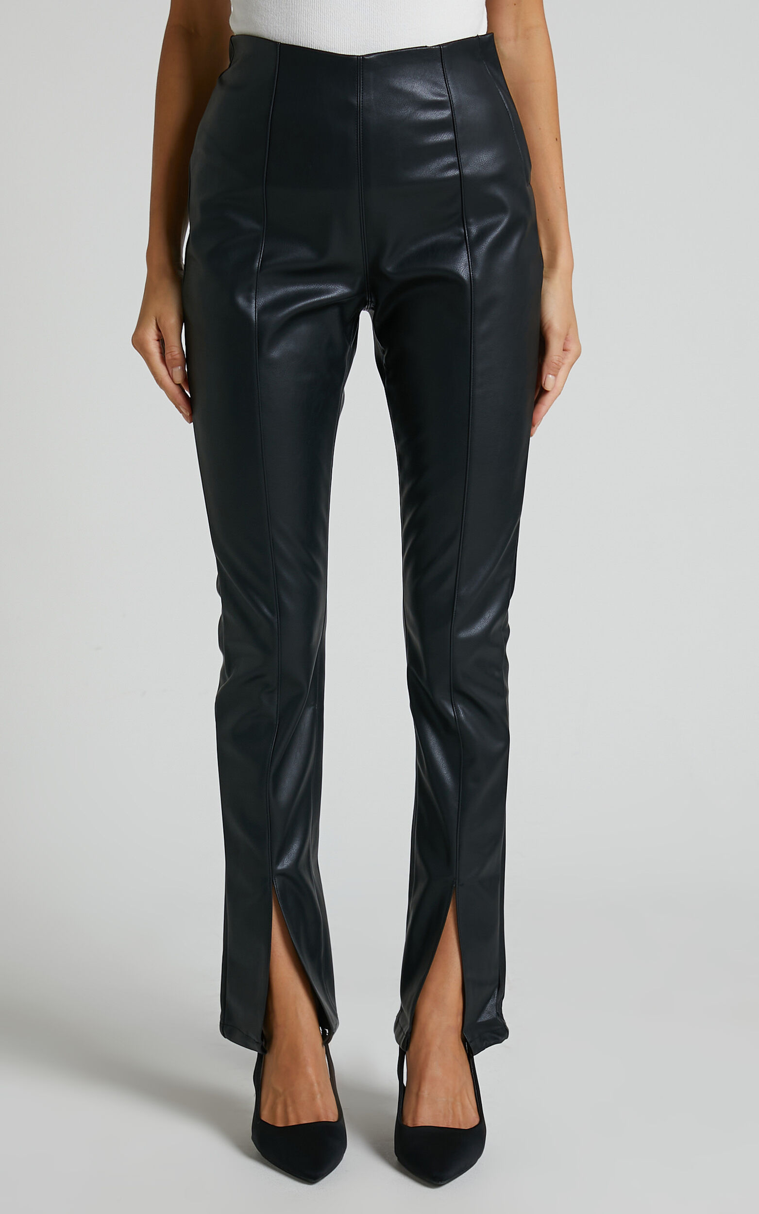 Plus Size Faux Leather Front Slit Skinny Pants - Black