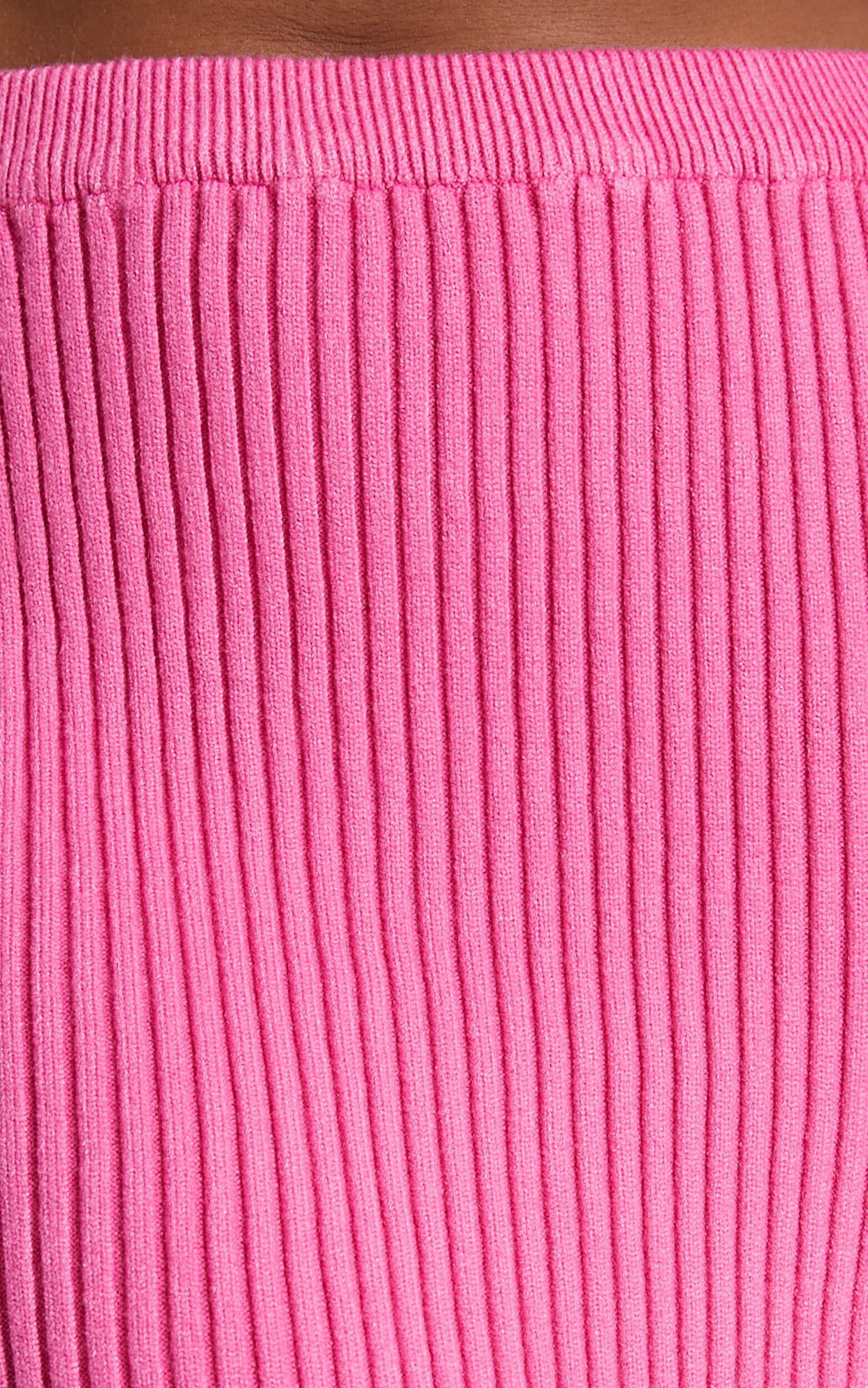 Hot pink knit skirt clearance